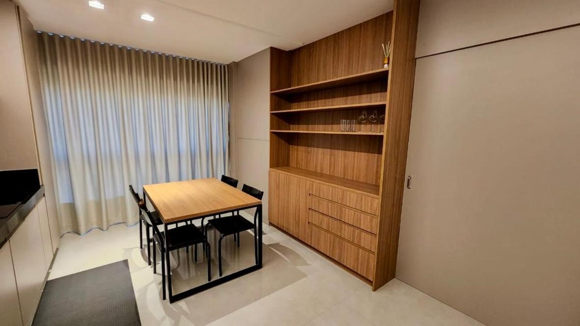 Estudio Amplo C/ Privativo E Cama Super King Campo Grande (Mato Grosso do Sul)